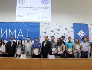 (Македонски) СТИПЕНДИРАЊЕТО ПРОДОЛЖУВА