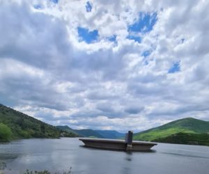 РАСТЕ НИВОТО НА АКУМУЛАЦИИТЕ