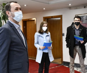 АД ЕСМ додели 5 стипендии на студенти од електротехнички и информациски студии