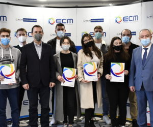 (Македонски) АД ЕСМ ДОДЕЛИ 6 СТИПЕНДИИ НА СТУДЕНТИ ОД ПРВА ГОДИНА ОД ТЕТОВСКИОТ УНИВЕРЗИТЕТ