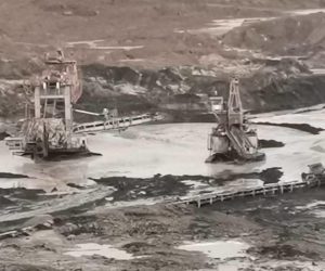 (Македонски) ПОПЛАВА ВО РУДНИКОТ СУВОДОЛ ПО ВЧЕРАШНОТО НЕВРЕМЕ, ИСКОПОТ НА ЈАГЛЕН ПРОДОЛЖУВА ВО ОТЕЖНАТИ УСЛОВИ